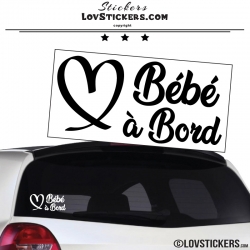 Sticker bébé à bord avec un coeur en ruban